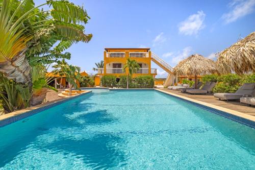Kralendijk Hotel | Boutique Hotel Wanapa - Adult Friendly - 14 years and older