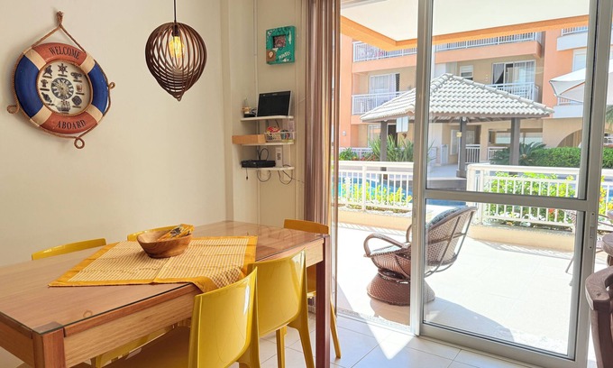 Ingleses Centro Apartment | Ground floor apartment, between pools, sun and beach