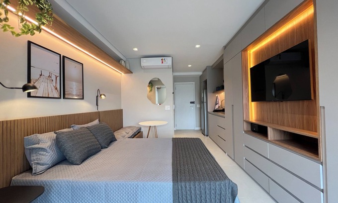 Brooklin Novo Apartment | Sunset Rooftop Studio – Stunning Brooklin