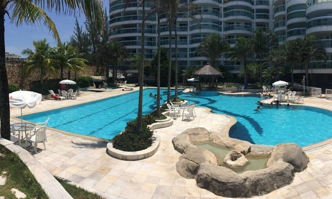 Recreio dos Bandeirantes Apartment | Apartment in Recreio with Sea View