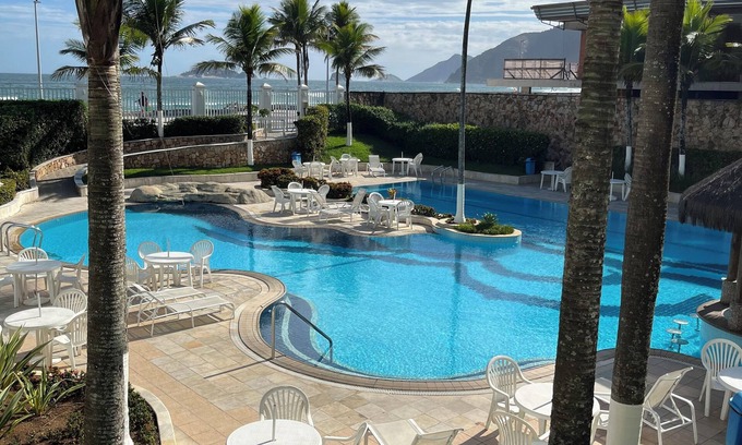Recreio dos Bandeirantes Apartment | Beachfront Ocean View Escape