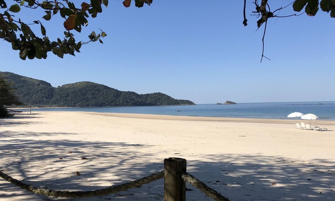 Praia de Santiago House | House in condominium closed in the Beach of Santiago, São Sebastião