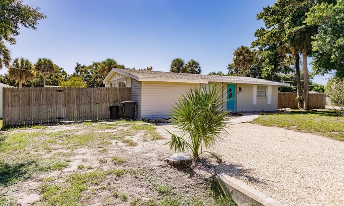 South Bradenton House | Bradenton Intercoastal Living - close to beaches