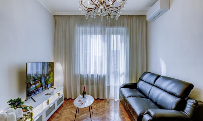 Cavoretto Apartment | Bramante House - Intero Trilocale vicino alla Metro