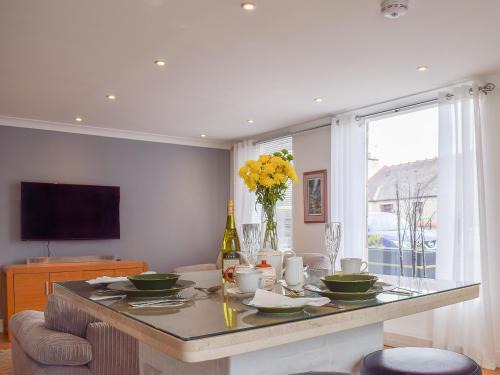 Levenmouth House | Bramble Cottage
