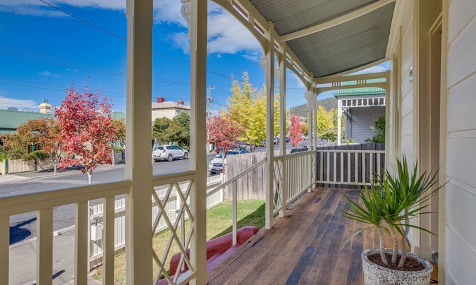 North Hobart House | Brampton Cottage
