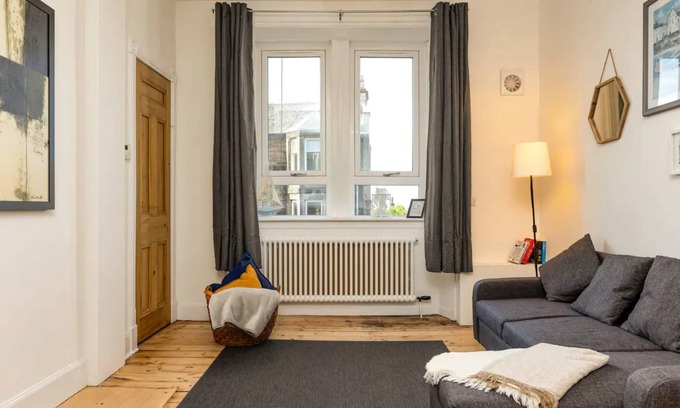 Gifford Apartment | Brand New 1 Bedroom Apartment right beside Arthur's seat