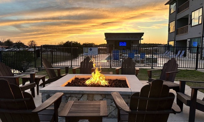 Graford Condo | Brand New- 1st Floor Possum Kingdom Lakefront Condo with Pool.