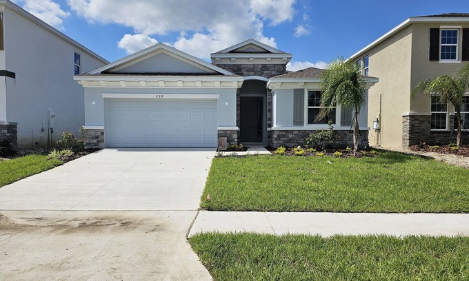 Apollo Beach House | BRAND NEW 2100 SQFT BUNGALOW IN APOLLO BEACH