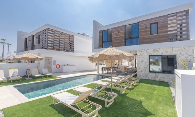 Ayia Napa Villa | Brand New, 5 Bedroom villa on Nissi Beach Avenue in Ayia Napa, Orea VIlla OR9