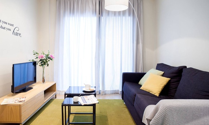 Hostafrancs Apartment | Brand new apartment with two bedrooms and a balcony
