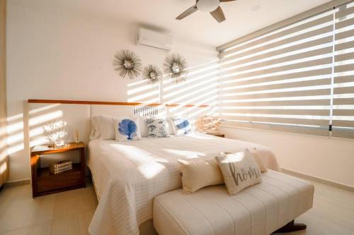 Zona Dorada Apartment | Brand new apt - pool in terrace - beach 1 minute!