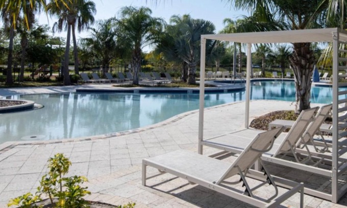 Balm Apartment | Brand new charming house with swimming pool