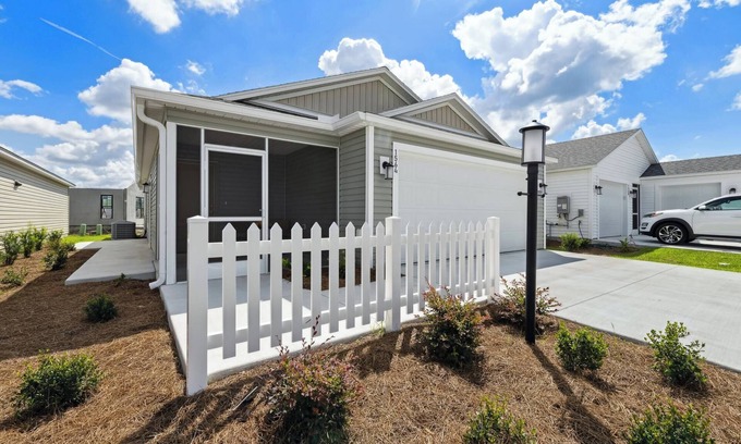 Sumter County House | Brand New Home to Share in The Villages- Bikes,Golf Clubs nAvailable