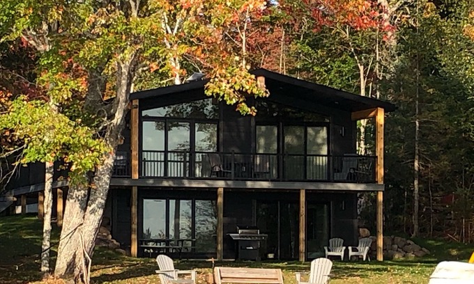 Mohawk House | Brand New Lake House - Charming waterfront property near Mount Bohemia