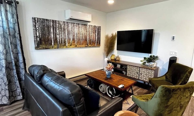 Bozeman House | Brand New Loft in the Heart of Downtown Bozeman!