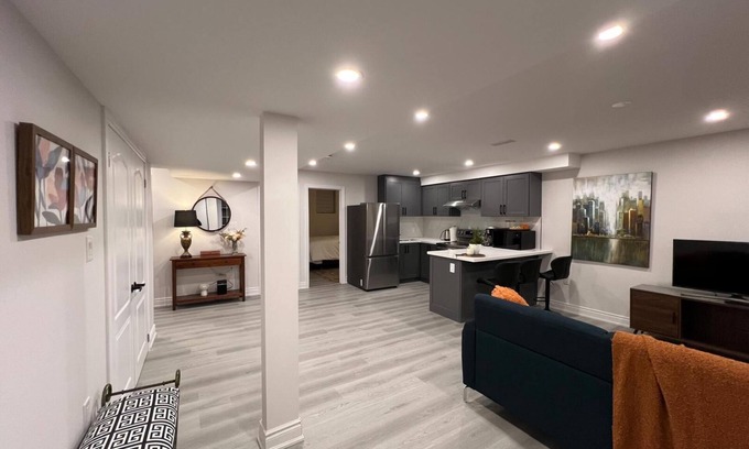 Vaughan Apartment | Brand new suite in Vaughan