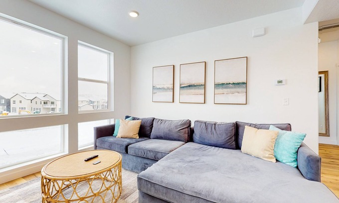 Park City House | Brand-new townhome near slopes & town with fireplace, home gym, & W/D - dogs OK