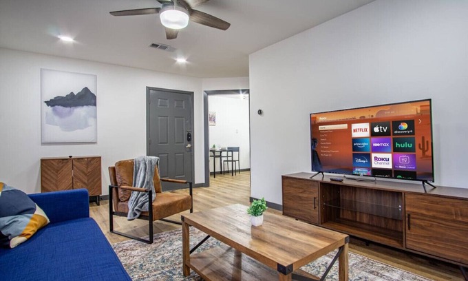 Dawson Apartment | Brand New Unit - 10 Min to Downtown Austin