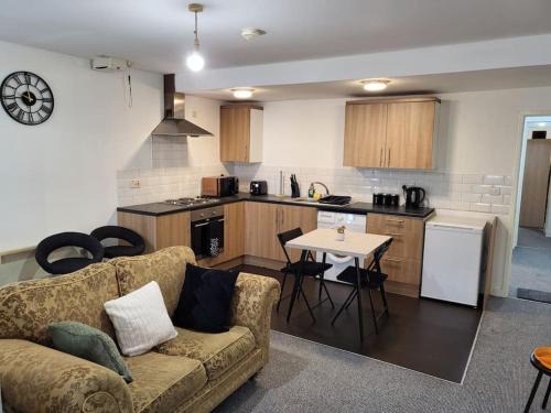 Wallsend Apartment | Branxiar Deluxe - 1bedroom Executive Suite & Apartment in Wallsend