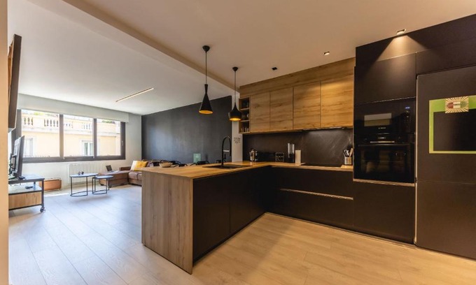 Eixample Apartment | Bravissimo Les Voltes, Modern 1-bedroom apartment