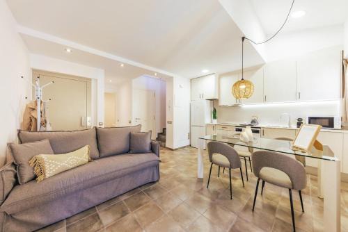 el Mercadal Apartment | Bravissimo Mercadal Duplex, with 2 bedrooms