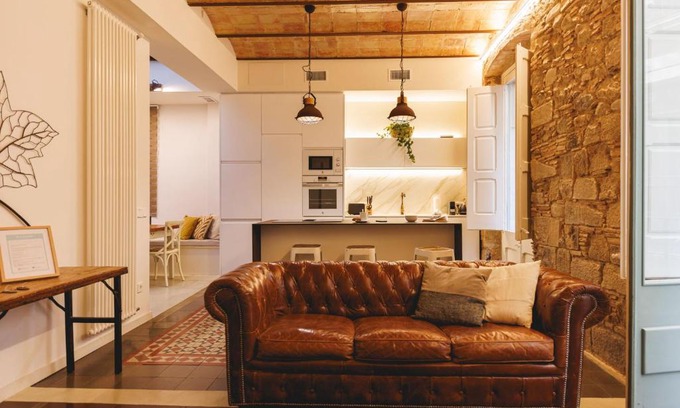 Old Town Apartment | Bravissimo Mercaders 3, Old Town Oasis