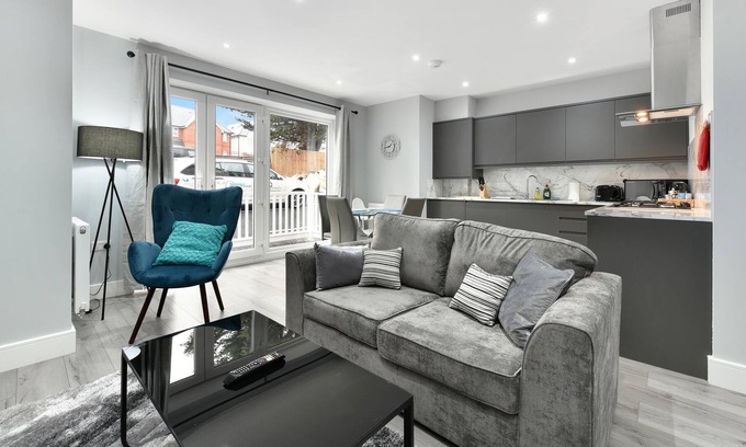 Bray on Thames Apartment | Braywick Serviced Apartments by Ferndale Apt 04