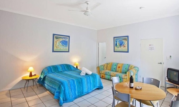 Agnes Water Apartment | Breakaway - Bright and Breezy Studio with Communal Pool, Near Agnes Water Main Beach