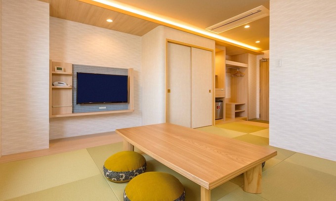 Tokai Hotel | Breakfast inNonSmoking Japanese Style Room 8 Tatami Mats Separate Bath and Toilet/Tokai Aichi