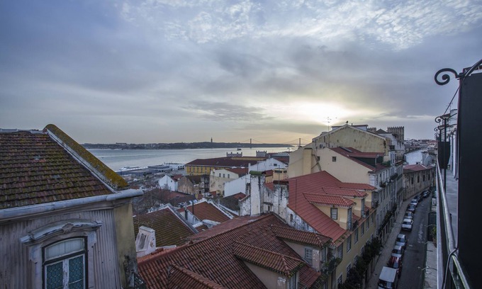 Se Apartment | Breathtaking River View in Alfama