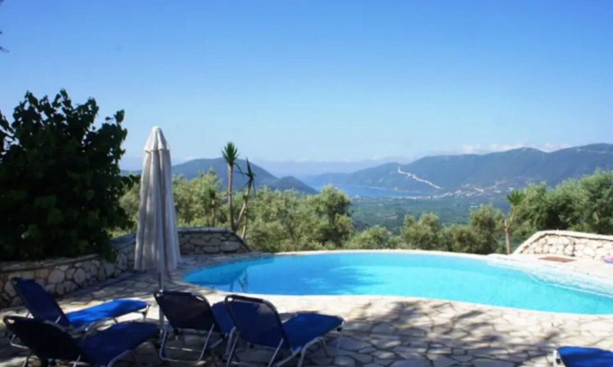 Vournikas Villa | Breathtaking Sea & Valley Views - 6 Guests