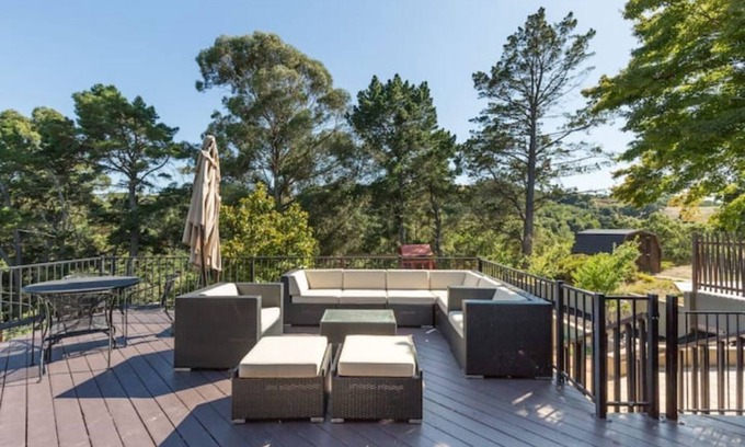 Lafayette House | BREATHTAKING VIEWS Executive Lafayette Family Home