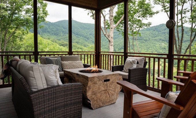 Candler House | Breathtaking Views-Games-Cinema-SPA | Cardinal Ridge