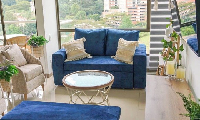 Villa Hermosa Apartment | Breathtaking views in El Poblado! Pool, sauna, and gym with 24/7 security.