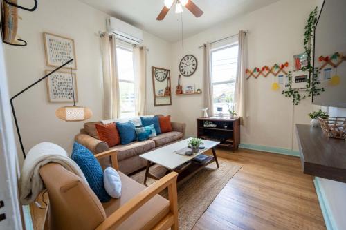 Iron Horse Historic District Apartment | Breezy 1BR Retreat Walk to UofA and Spring Fun