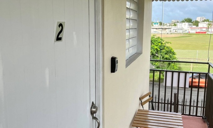 Cangrejo Arriba Apartment | Breezy apartment 3 minutes from airport and beach