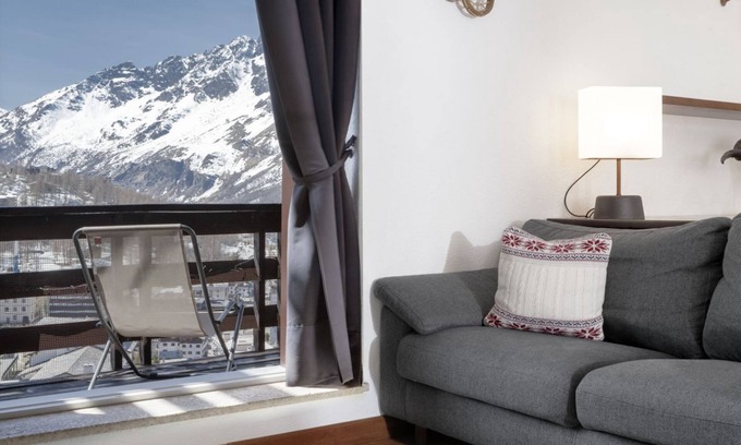 Cervinia Apartment | Breuil Cervinia Ski Paradise Apartment ski in/ski out large terrace, garage
