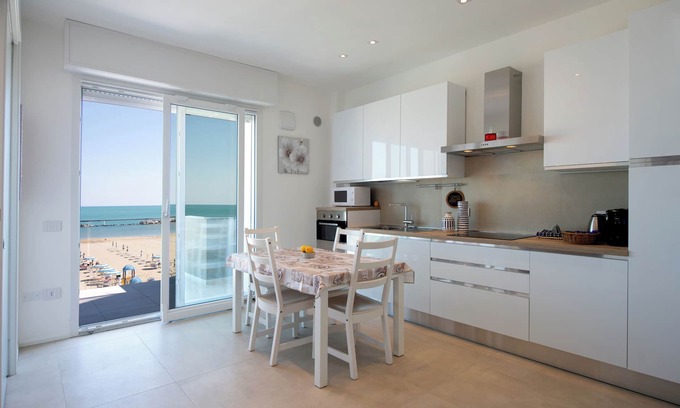 Gabicce Mare Apartment | Brezza 4 - One Bedroom Apartment, Sleeps 4