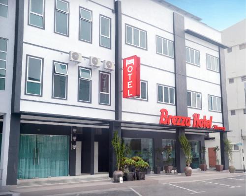 Taman Teratai Hotel | Brezza Hotel Sitiawan