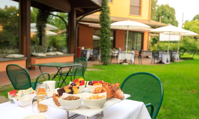 Burago di Molgora Hotel | Brianteo Hotel And Restaurant