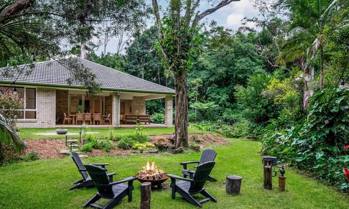Maleny House | Bridge Creek Retreat