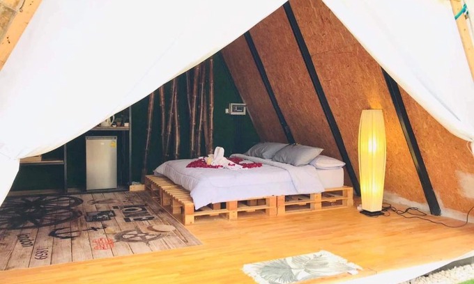 Phanom Other | Bridge Hill Cafe Glamping