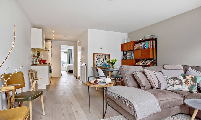 Oude Pijp Apartment | Bright and Charming Apartment in Amsterdam’s Lively De Pijp District