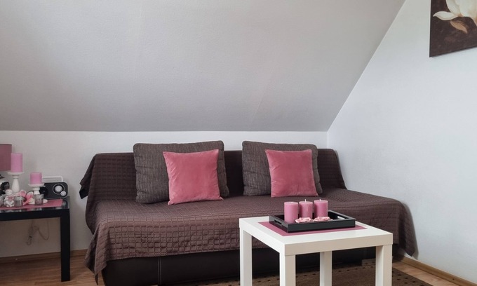 Norddeich Apartment | Bright and family-friendly top floor apartment with WLAN