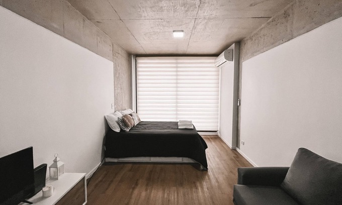 Constitucion Apartment | Bright and functional studio apartment in San Telmo