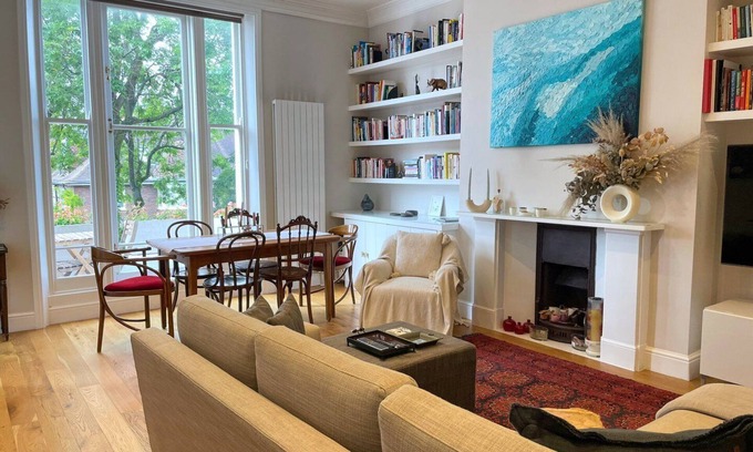 Gospel Oak Apartment | Bright and Luxury 2 Bed, 2 Bath Flat with Terrace