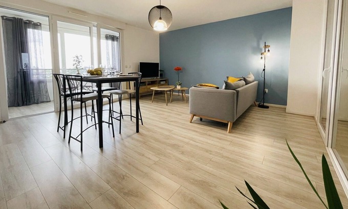 Tours Apartment | Bright apartment in a new building with garage