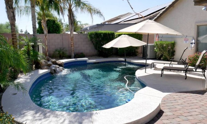Estrella Vista House | Bright & Clean Oasis Near Goodyear Ballpark