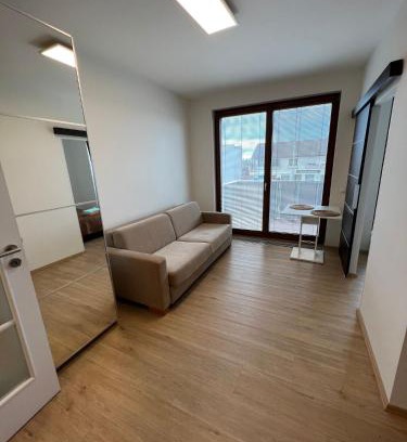 Kobylisy Apartment | Bright & Cosy 1-Bedroom Apartment with Balcony